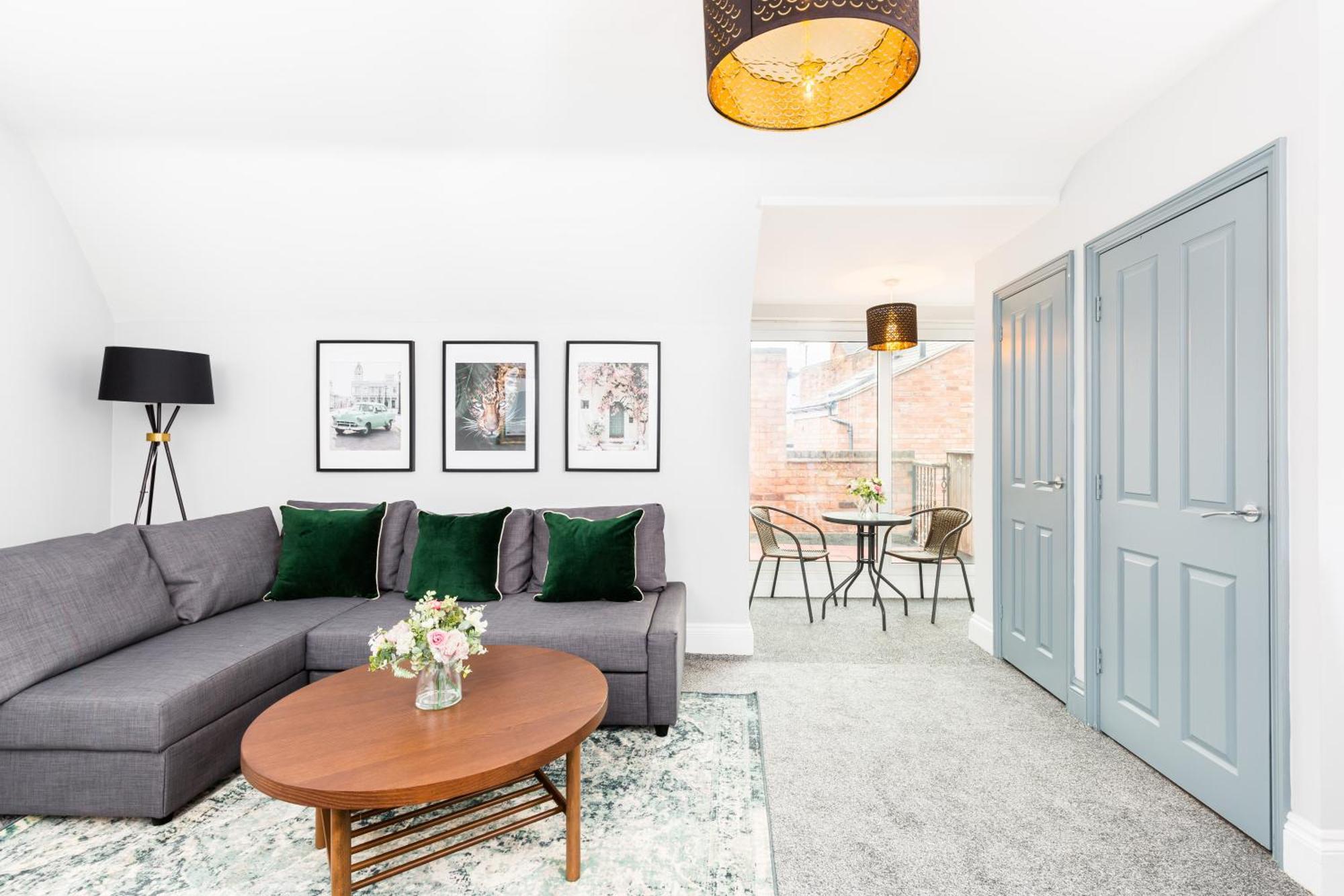 Duplex Loft Apartment With Balcony & Private Entrance In Jq Birmingham Exteriör bild