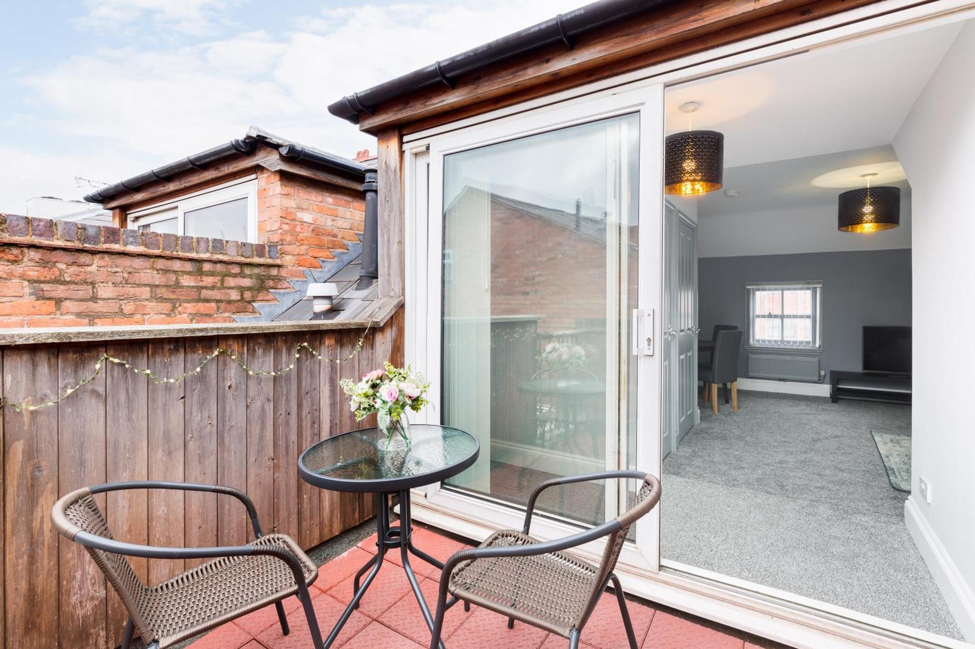 Duplex Loft Apartment With Balcony & Private Entrance In Jq Birmingham Exteriör bild